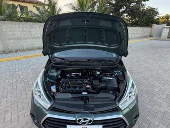HYUNDAI-HB20X-1.6 16V PREMIUM FLEX 4P AUTOMÁTICO HYUNDAI-HB20X-2016