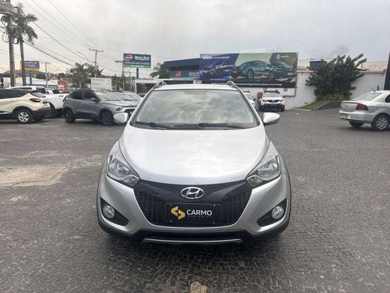 HYUNDAI-HB20X-2015