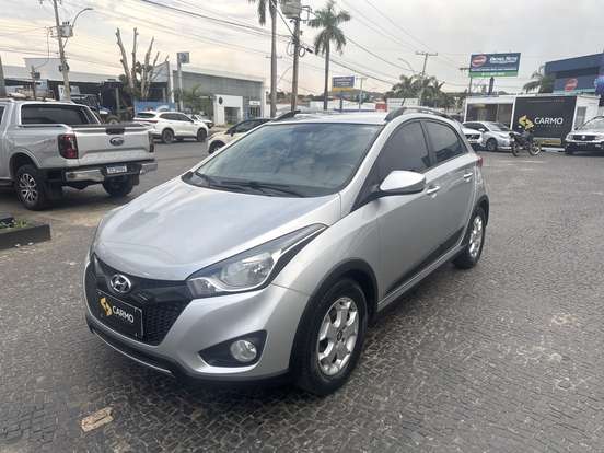HYUNDAI-HB20X-1.6 16V STYLE FLEX 4P AUTOMÁTICO HYUNDAI-HB20X-2015