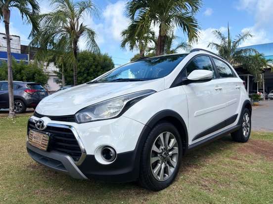 HYUNDAI-HB20X-1.6 16V STYLE FLEX 4P AUTOMÁTICO HYUNDAI-HB20X-2017