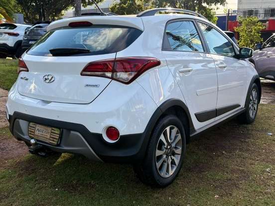 HYUNDAI-HB20X-1.6 16V STYLE FLEX 4P AUTOMÁTICO HYUNDAI-HB20X-2017