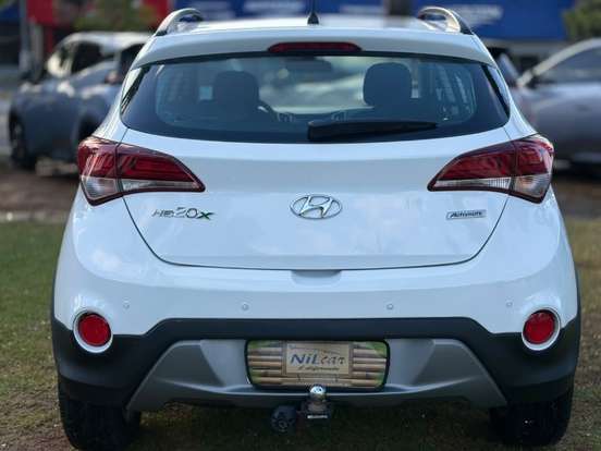 HYUNDAI-HB20X-1.6 16V STYLE FLEX 4P AUTOMÁTICO HYUNDAI-HB20X-2017