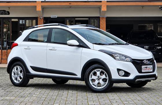 HYUNDAI HB20X 1.6 16V STYLE FLEX 4P MANUAL