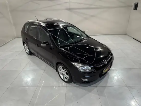 HYUNDAI-I30-2.0 MPI 16V GASOLINA 4P AUTOMÁTICO HYUNDAI-I30-2010