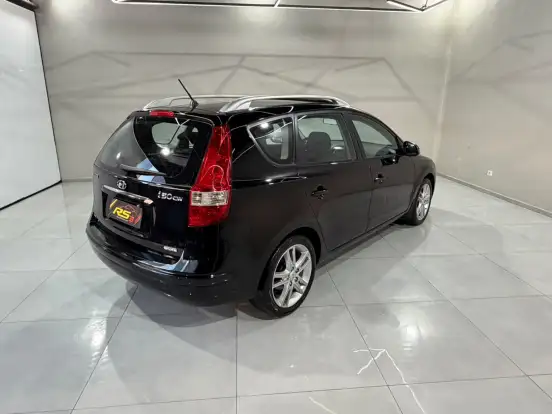 HYUNDAI-I30-2.0 MPI 16V GASOLINA 4P AUTOMÁTICO HYUNDAI-I30-2010