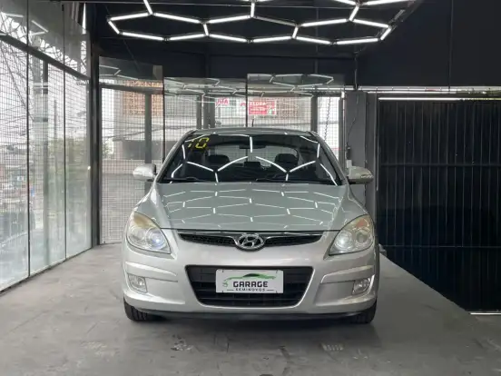 HYUNDAI-I30-2010