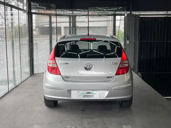 HYUNDAI-I30-2010