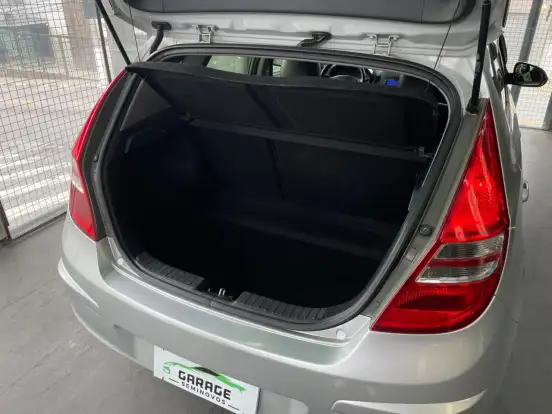 HYUNDAI-I30-2010