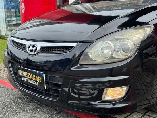 HYUNDAI-I30-2.0 MPFI GLS 16V GASOLINA 4P AUTOMÁTICO HYUNDAI-I30-2010