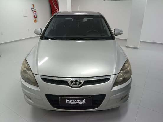 HYUNDAI-I30-2011