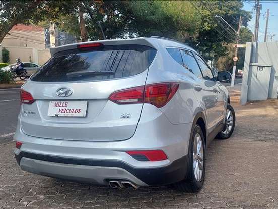 HYUNDAI-SANTA FÉ-3.3 MPFI 4X4 7 LUGARES V6 270CV GASOLINA 4P AUTOMÁTICO HYUNDAI-SANTA FÉ-2017