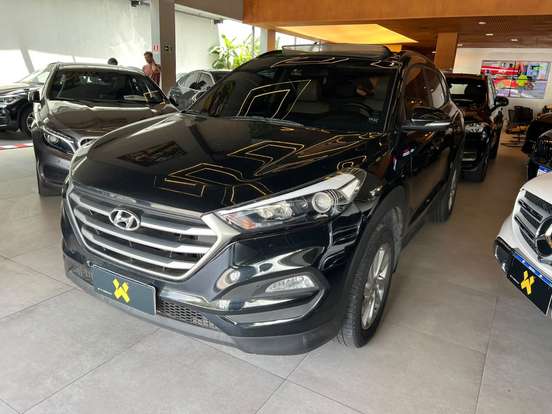 HYUNDAI-TUCSON-2021