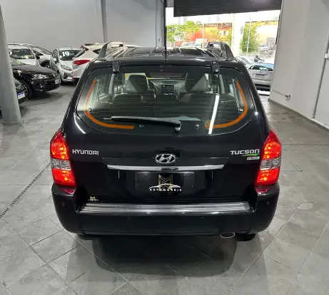 HYUNDAI-TUCSON-2013
