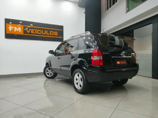 HYUNDAI-TUCSON-2014