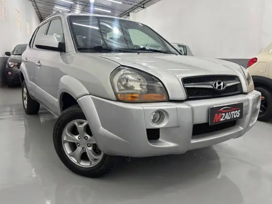 HYUNDAI TUCSON 2.0 MPFI GLS 16V 143CV 2WD FLEX 4P AUTOMÁTICO