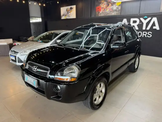 HYUNDAI TUCSON 2.0 MPFI GLS 16V 143CV 2WD GASOLINA 4P AUTOMÁTICO