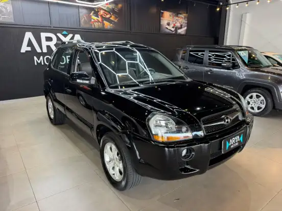 HYUNDAI-TUCSON-2009