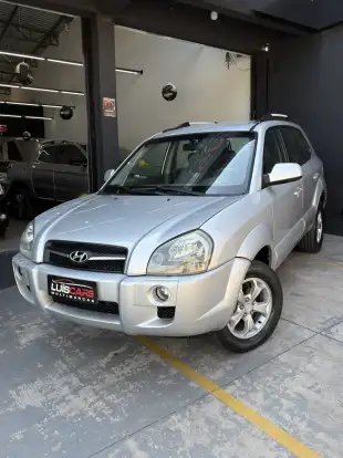 HYUNDAI-TUCSON-2015