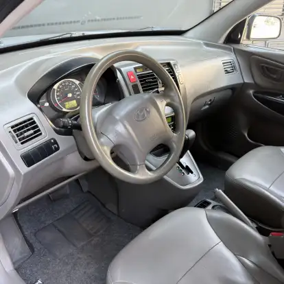 HYUNDAI-TUCSON-2.0 MPFI GLS TOP 16V 143CV 2WD FLEX 4P AUTOMÁTICO HYUNDAI-TUCSON-2015