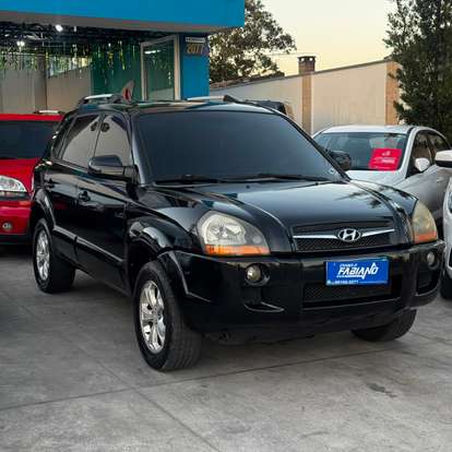 HYUNDAI-TUCSON-2011