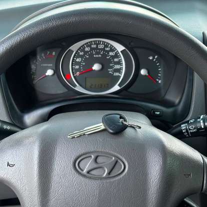 HYUNDAI-TUCSON-2011