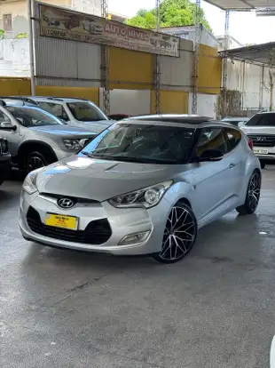 HYUNDAI-VELOSTER-2012