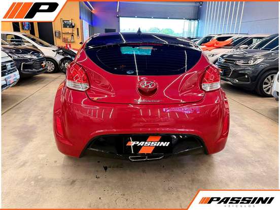HYUNDAI-VELOSTER-2012