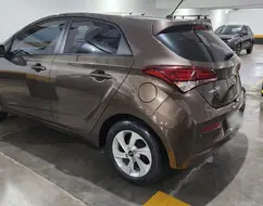 HYUNDAI HB20 1.6 COMFORT PLUS 16V FLEX 4P AUTOMÁTICO HYUNDAI HB20 1.6 COMFORT PLUS 16V FLEX 4P AUTOMÁTICO
