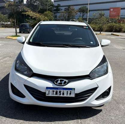 HYUNDAI-HB20-2015