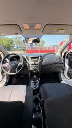 HYUNDAI-HB20-2015