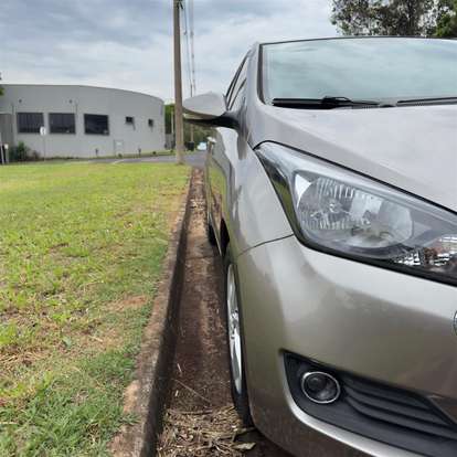 HYUNDAI-HB20-2016