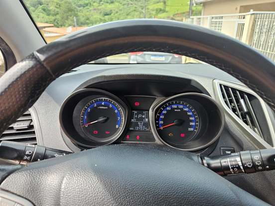 HYUNDAI-HB20-1.6 PREMIUM 16V FLEX 4P AUTOMÁTICO HYUNDAI-HB20-2018