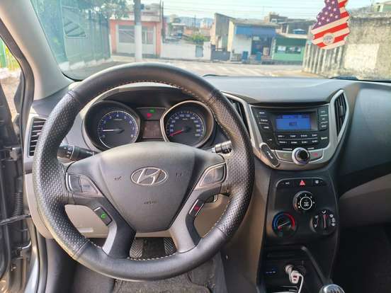 HYUNDAI-HB20S-1.6 COMFORT STYLE 16V FLEX 4P MANUAL HYUNDAI-HB20S-2015