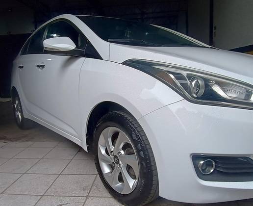 HYUNDAI HB20S 1.6 PREMIUM 16V FLEX 4P AUTOMÁTICO