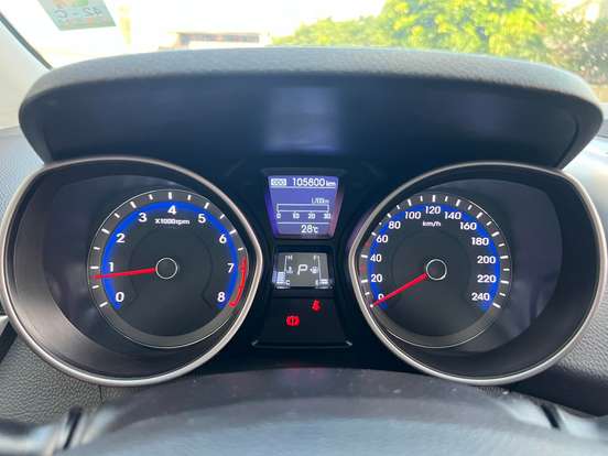 HYUNDAI-I30-2013