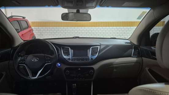 HYUNDAI-TUCSON-2019