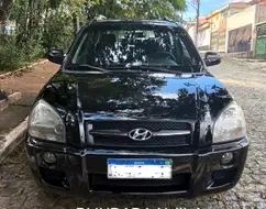 HYUNDAI TUCSON 2.0 MPFI GLS 16V 143CV 2WD GASOLINA 4P AUTOMÁTICO HYUNDAI TUCSON 2.0 MPFI GLS 16V 143CV 2WD GASOLINA 4P AUTOMÁTICO
