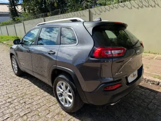 JEEP-CHEROKEE-2015