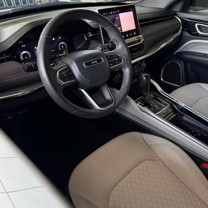 JEEP-COMMANDER-2023