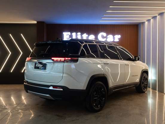 JEEP-COMMANDER-2023