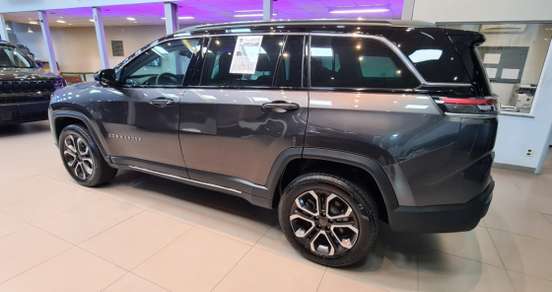 JEEP-COMMANDER-2026