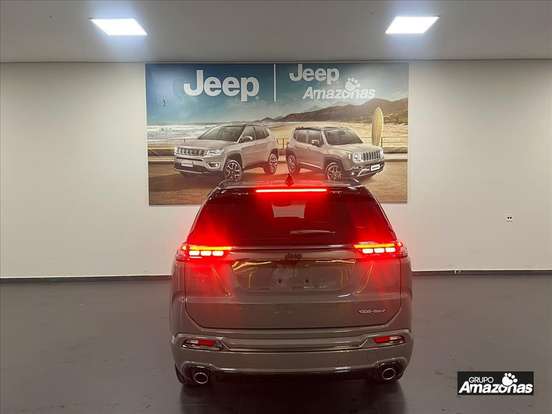 JEEP-COMMANDER-2026