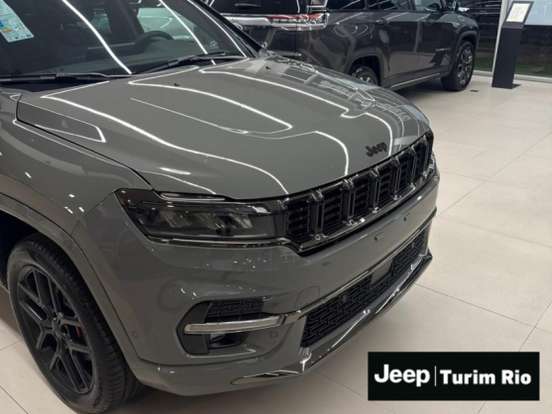 JEEP-COMMANDER-2.0 HURRICANE 4 TURBO FLEX BLACKHAWK AT9 JEEP-COMMANDER-2026