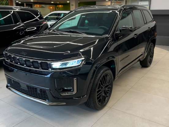 JEEP-COMMANDER-2.0 HURRICANE 4 TURBO FLEX BLACKHAWK AT9 JEEP-COMMANDER-2026