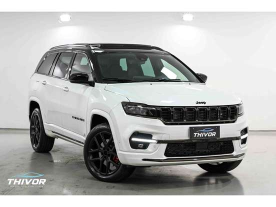 JEEP-COMMANDER-2.0 HURRICANE 4 TURBO GASOLINA BLACKHAWK AT9 JEEP-COMMANDER-2024