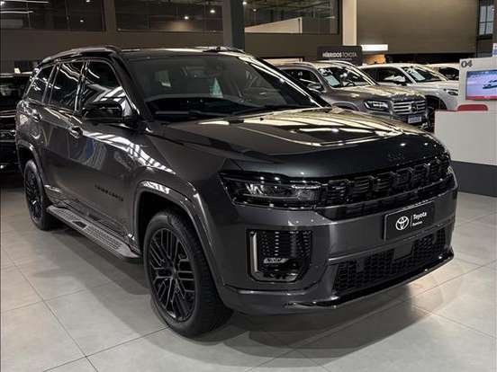JEEP-COMMANDER-2.0 HURRICANE 4 TURBO GASOLINA BLACKHAWK AT9 JEEP-COMMANDER-2025