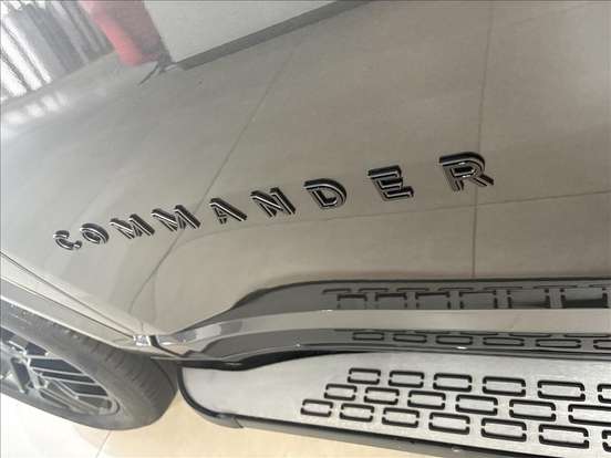 JEEP-COMMANDER-2025