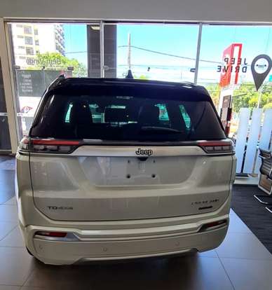 JEEP-COMMANDER-2026
