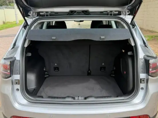 JEEP-COMPASS-2023