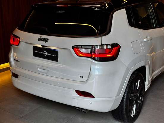 JEEP-COMPASS-2022